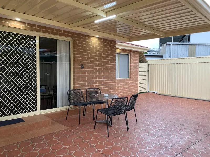 A granny flat-2 beds,quite place,no extra visitor