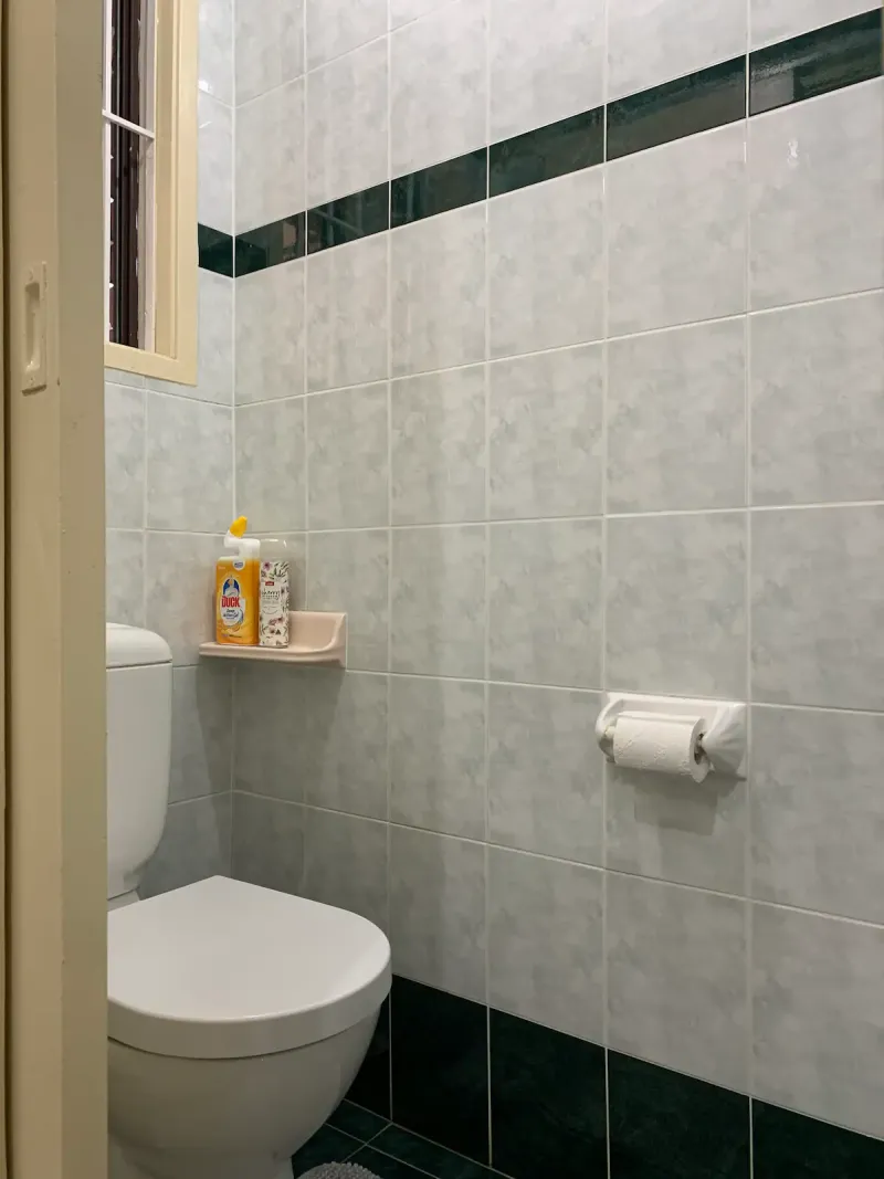 Big house 6 bedrooms, free parking, 2 free dryers