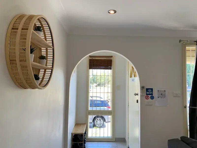All in 3 Bedrooms,Fairfield West, free dryer