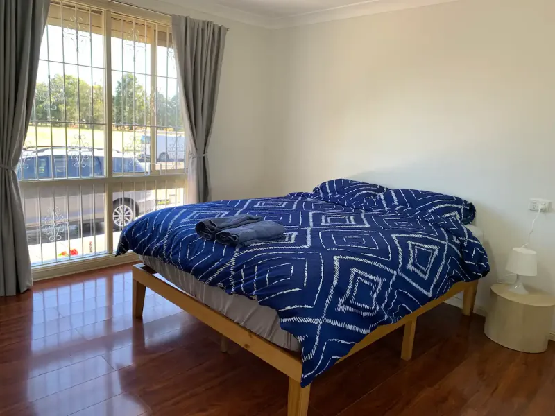 All in 3 Bedrooms,Fairfield West, free dryer